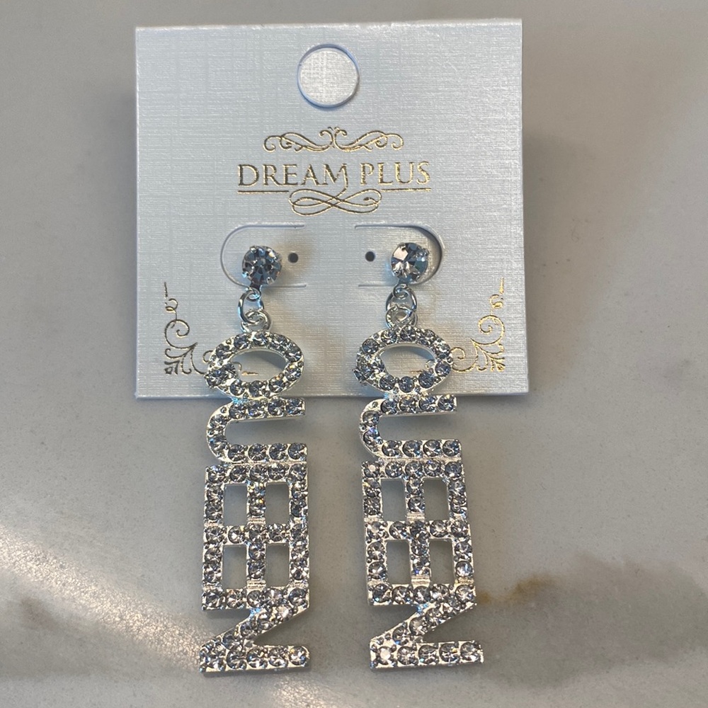 Queen rhinestone earrings dangle silver tone